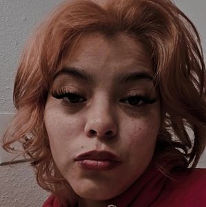 Meet your Posher, Cristina